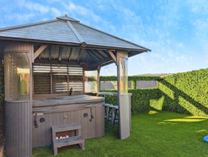 Photo 7- click for photo gallery